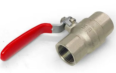 Zawór kulowy mosiężny typu obejściowego Działanie dźwigni z gwintem wewnętrznym